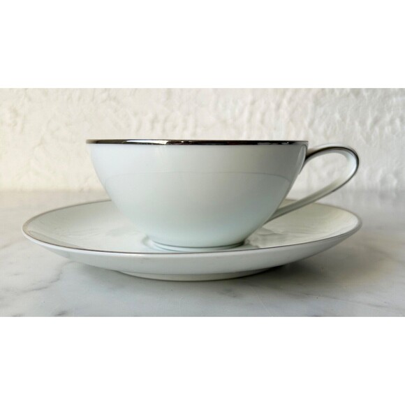 Vintage Noritake Colony China Japan Flat Cup & Saucer Set White Platinum Trim - Picture 4 of 9